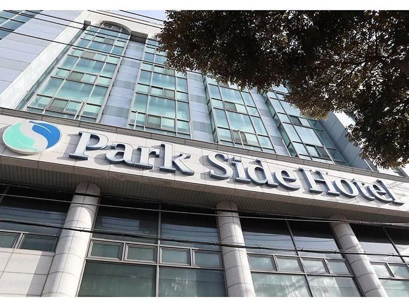 Jeju Parkside Tourist Hotel מראה חיצוני תמונה