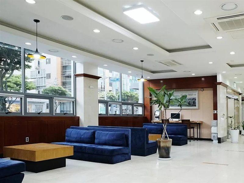 Jeju Parkside Tourist Hotel מראה חיצוני תמונה