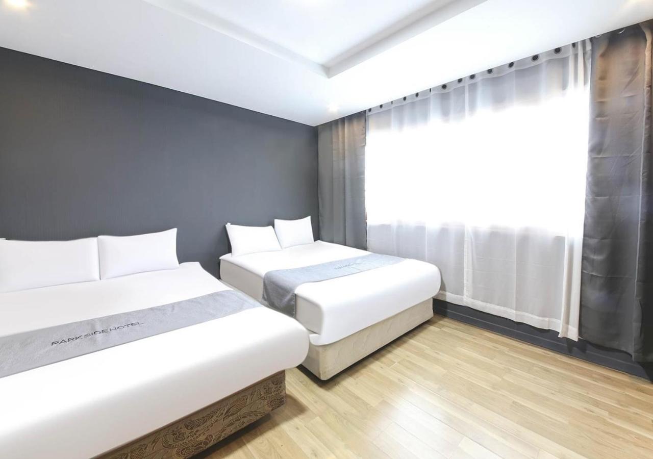 Jeju Parkside Tourist Hotel מראה חיצוני תמונה